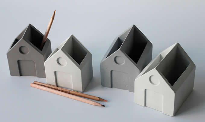 Concrete  House Shaped Pen Holder 